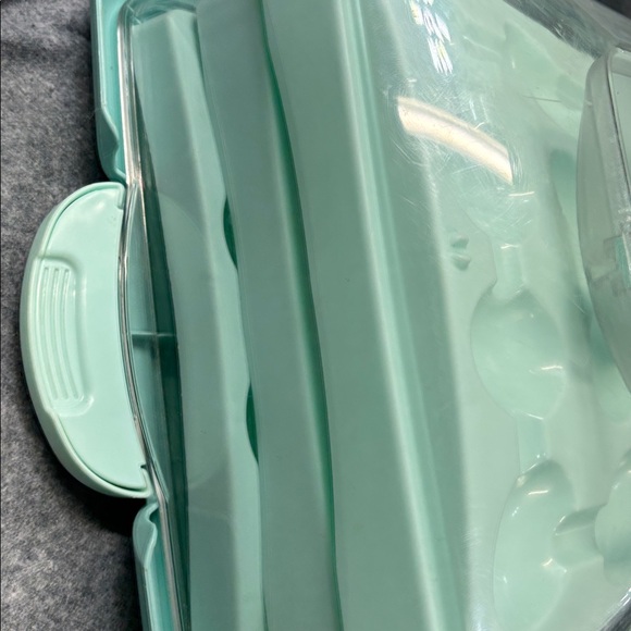 VTG Rubbermaid Elegan Cake Cupcake Deviled Egg Server Carrier Rectangle AQUA - Picture 7 of 9